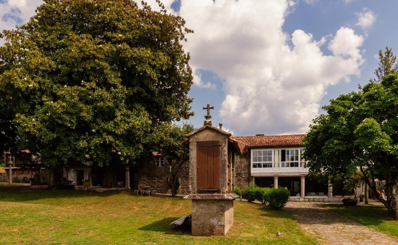 Hotel Casa Grande De Cornide Santiago De Compostela à Teo Extérieur photo